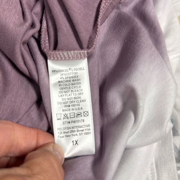Peloton Women’s Lavender Racerback Athletic Tank Top Size 1X - Picture 6 of 6